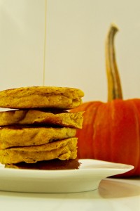 Healthy whole wheat and cinnamon pumpkin pancakes